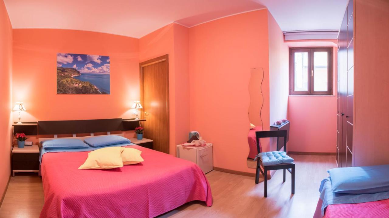 Juliette Rooms Jesi Extérieur photo