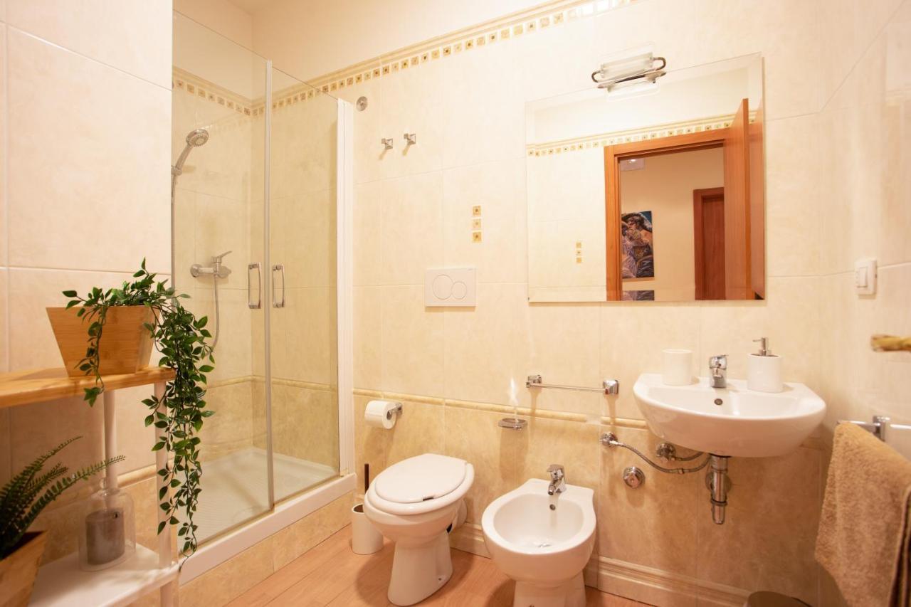 Juliette Rooms Jesi Extérieur photo